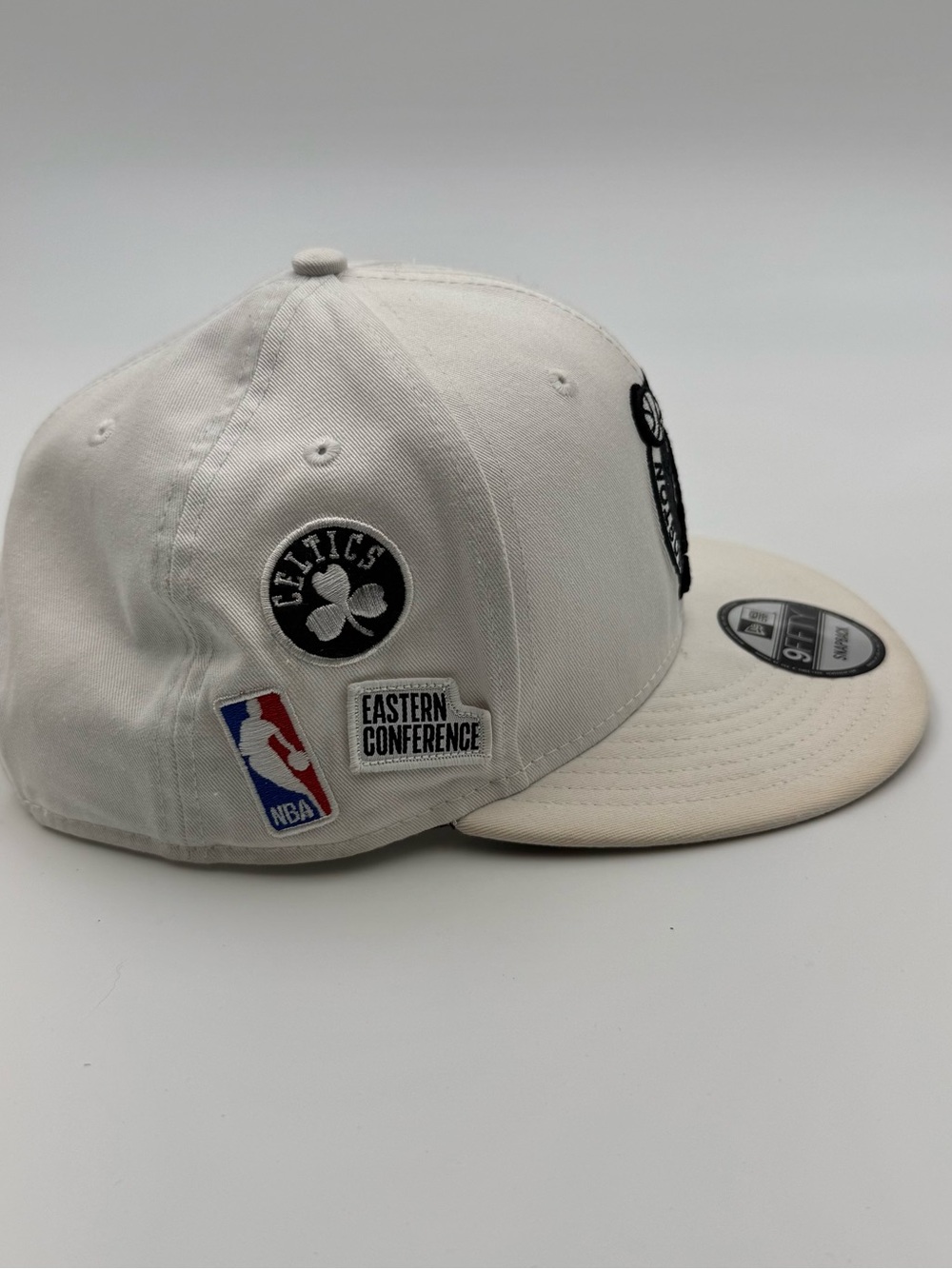 New Era Boston Celtics White Snapback Hat - Eastern Conference